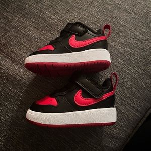 2c Red & Black Nike Court Borough Low 2